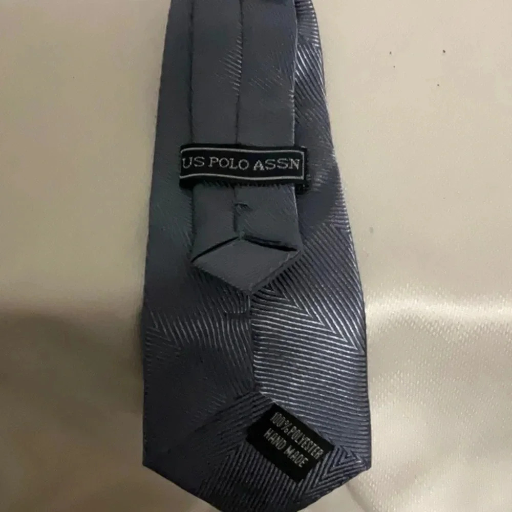 BOY’S Neckties - Picture 4 of 6